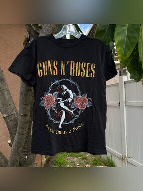 Guns N’ Roses Sweet Child of Mine Graphic T-Shirt.